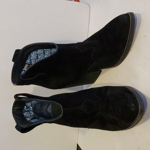 Dingo Flannie Women's Suede Ankle Boots Size 9M